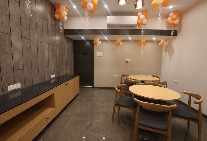 Отель Royal Inn Mahalaxmi