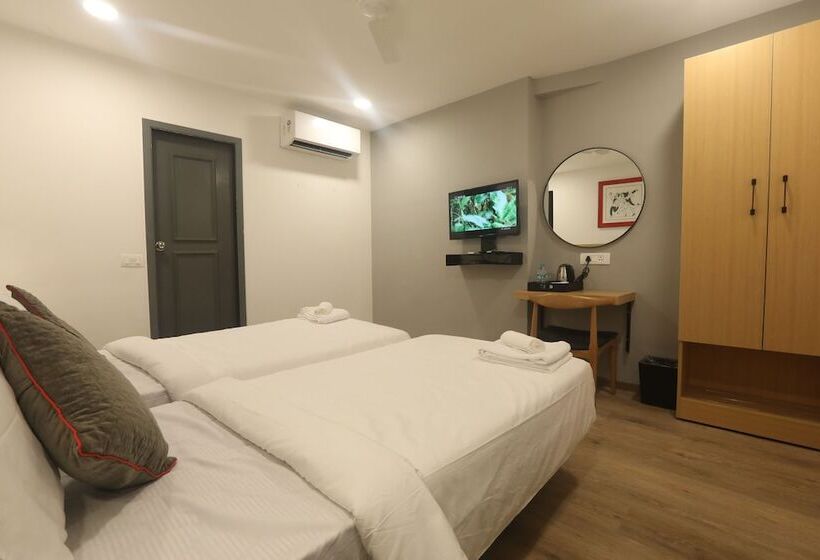 Отель Royal Inn Mahalaxmi