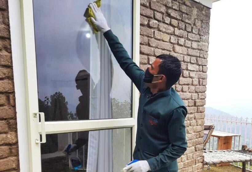 酒店 Sukoon Nature Retreat Near Bhatrojkhan Ranikhet