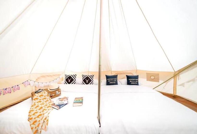 בית מלון כפרי The Campster Kanchanaburi