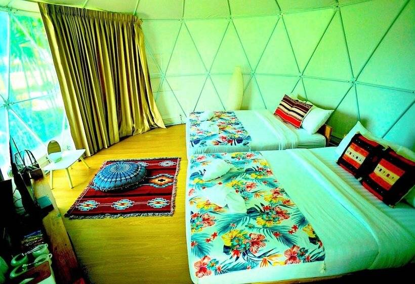 בית מלון כפרי The Campster Kanchanaburi