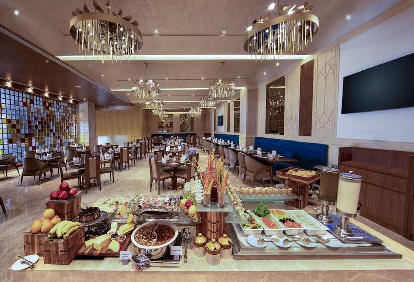 酒店 The Gaurs Sarovar Premiere