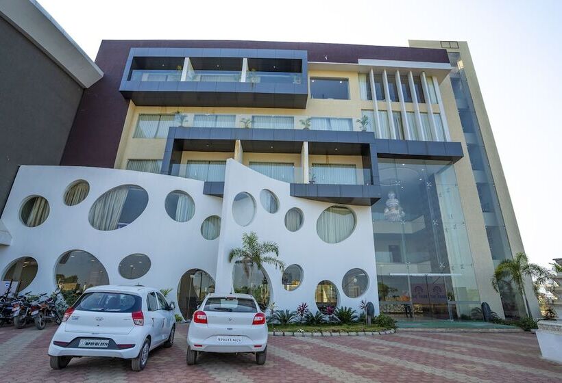 فندق The Park