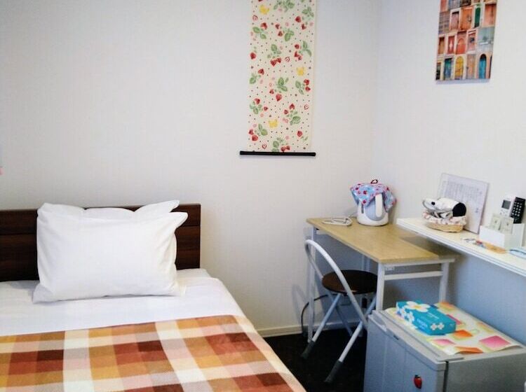 Отель Tokyo Stay Hut Sari