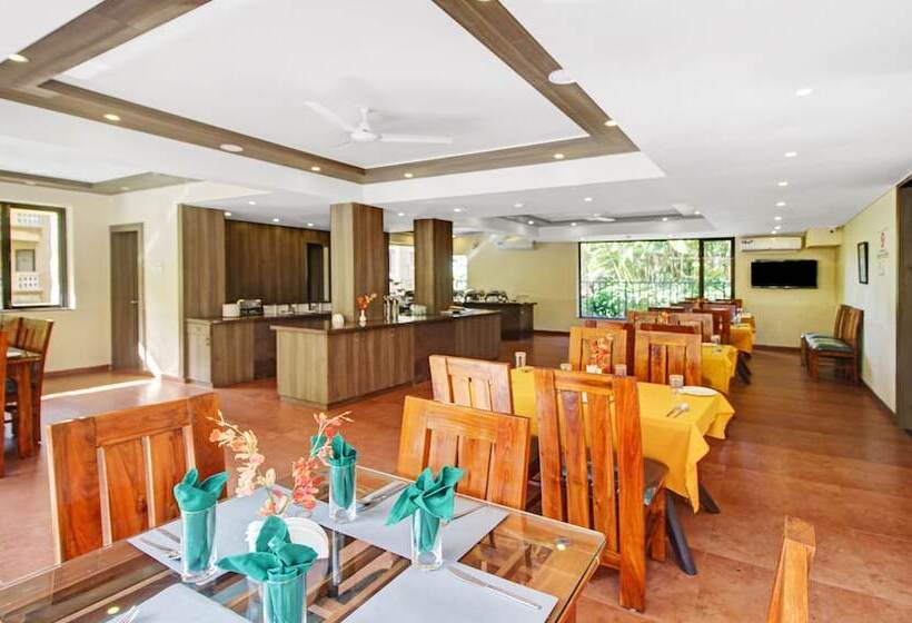 ホテル Golden Landmark Green Valley Beach Resort