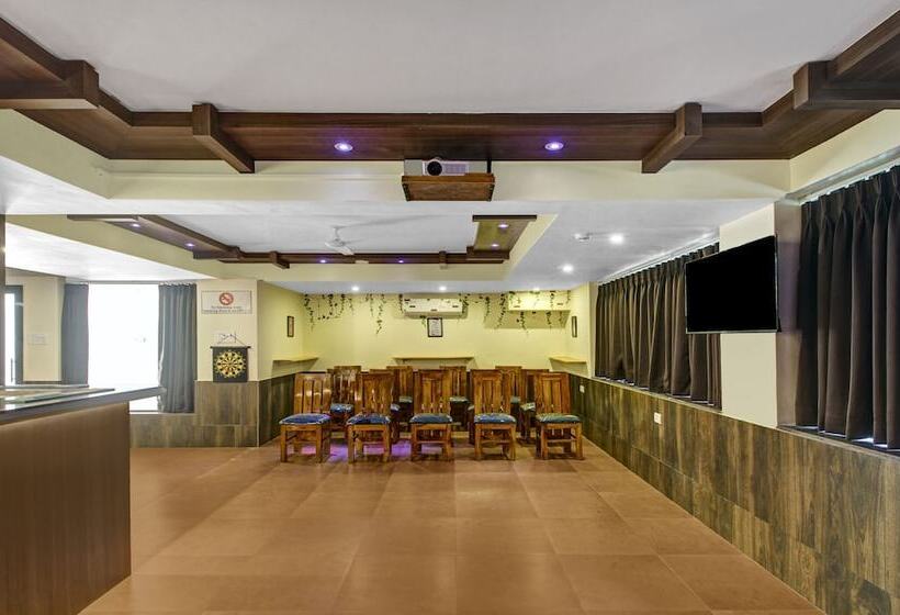 ホテル Golden Landmark Green Valley Beach Resort