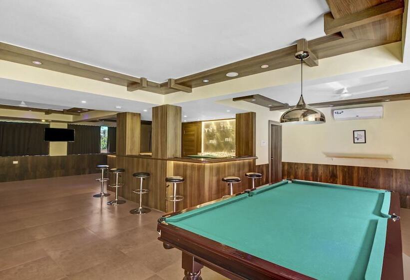 ホテル Golden Landmark Green Valley Beach Resort