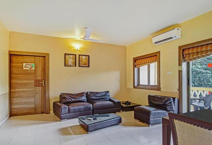 ホテル Golden Landmark Green Valley Beach Resort