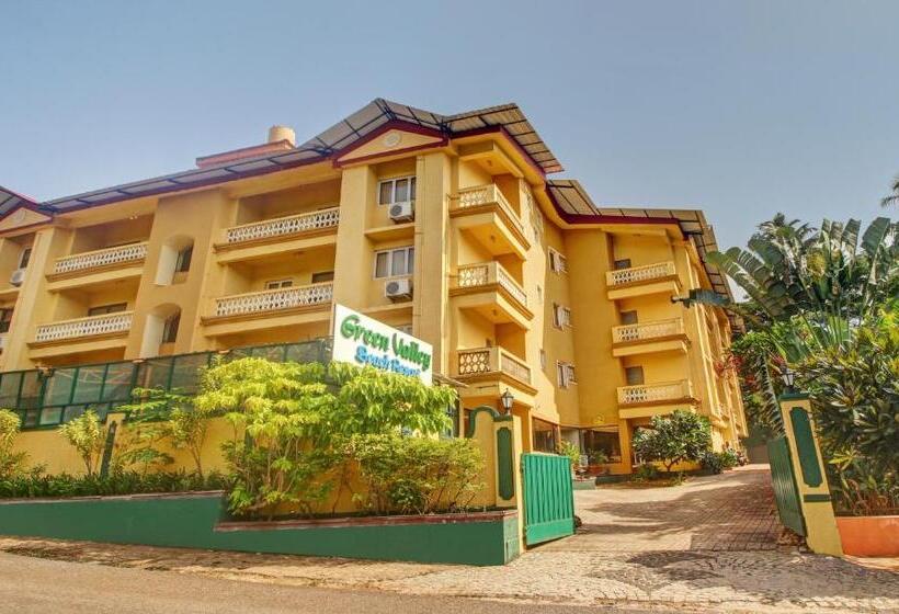 ホテル Golden Landmark Green Valley Beach Resort