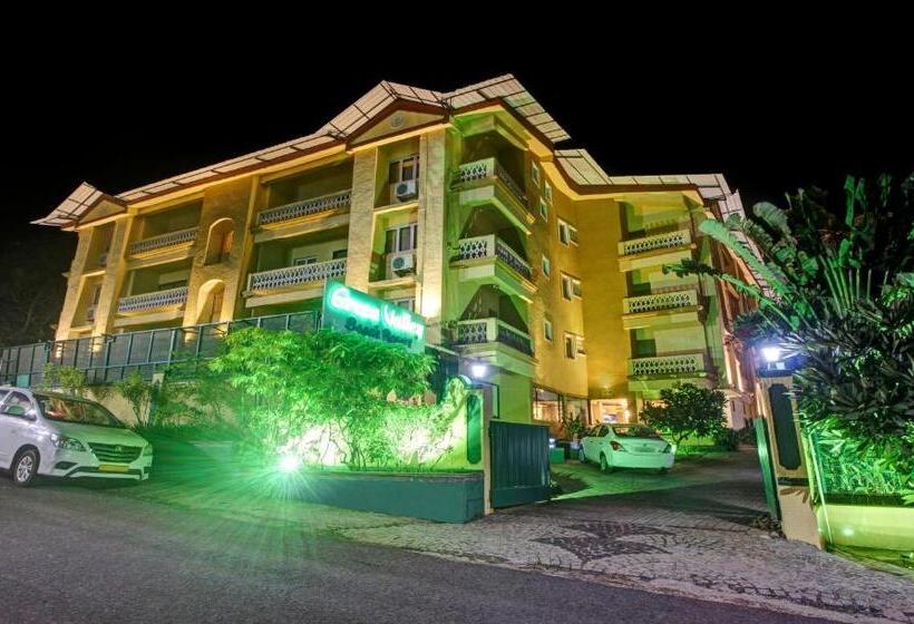 ホテル Golden Landmark Green Valley Beach Resort