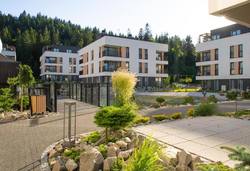 هتل Vislow Resort