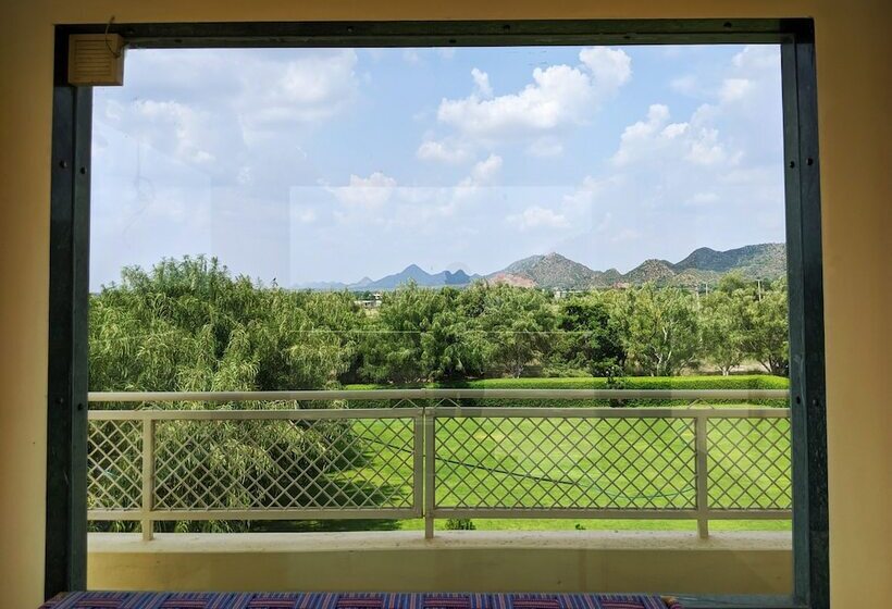 بنسيون Nurture By Madpackers