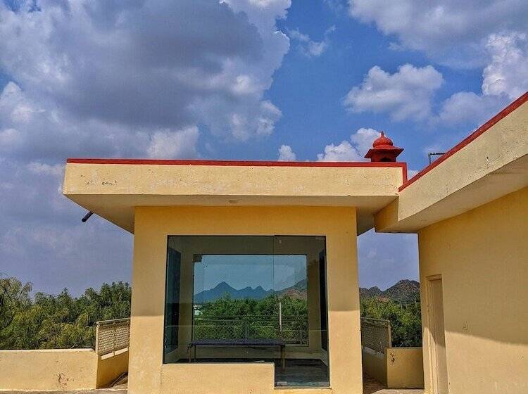 بنسيون Nurture By Madpackers