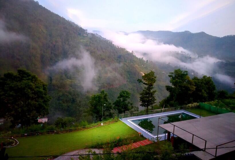 منتجع Banjara Mountain Retreat Chail Hills