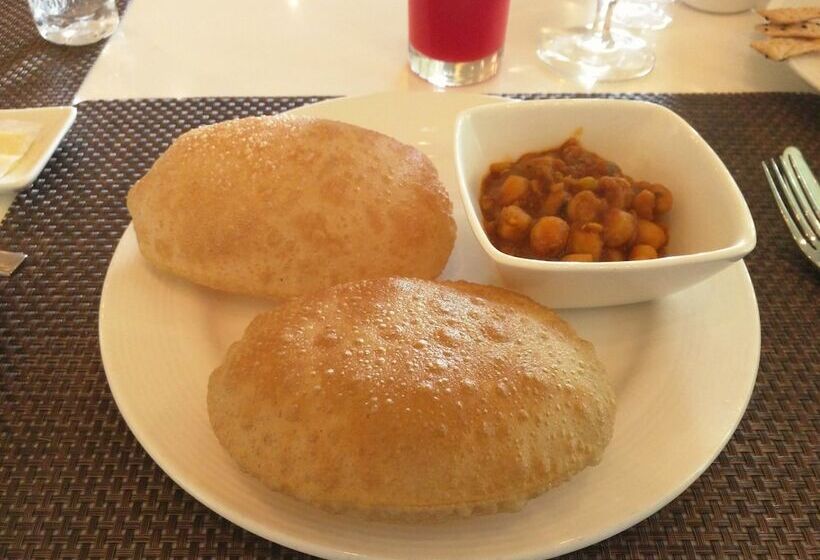 State Beach Resort & Spa