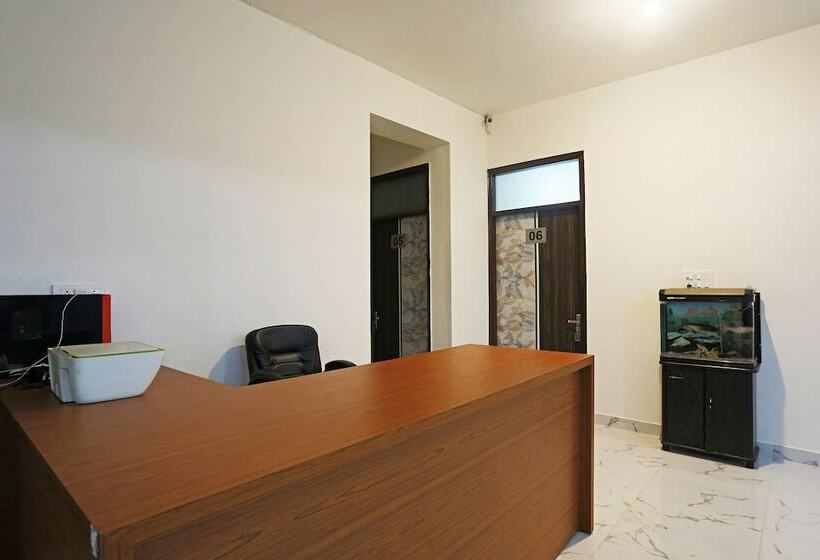 The Rejoice Hotel & Guesthouse By Oyo Rooms