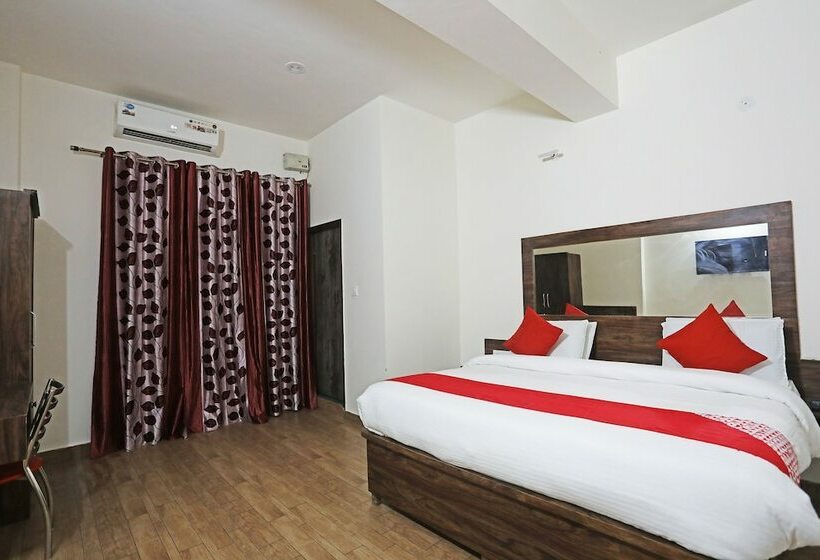 The Rejoice Hotel & Guesthouse By Oyo Rooms
