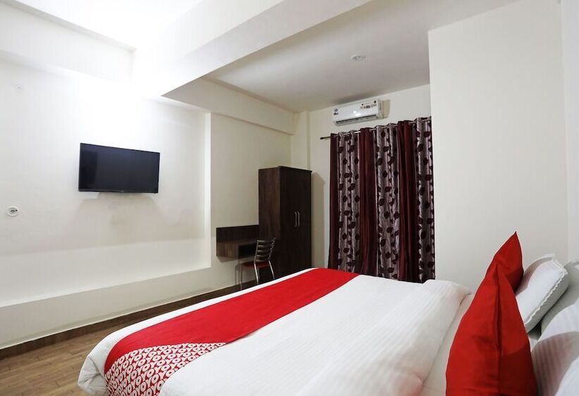 The Rejoice Hotel & Guesthouse By Oyo Rooms