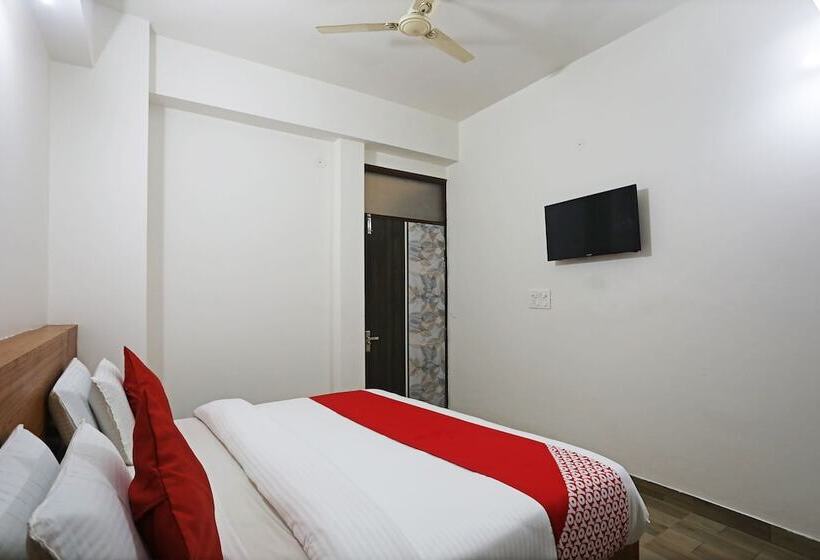 The Rejoice Hotel & Guesthouse By Oyo Rooms