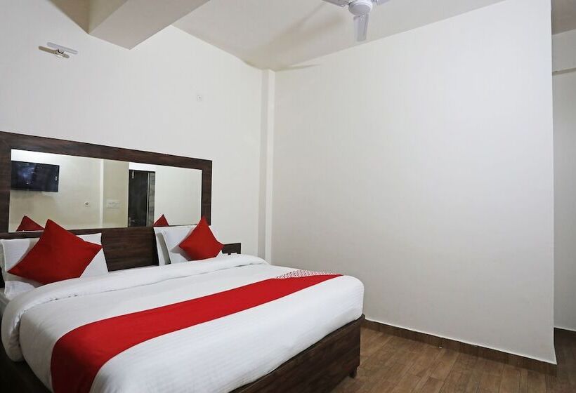 The Rejoice Hotel & Guesthouse By Oyo Rooms