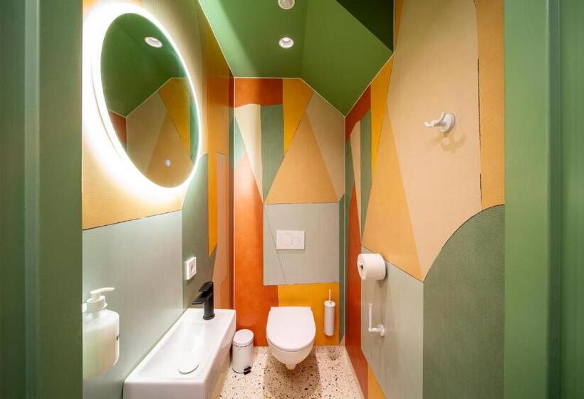 هاستل Tourist Inn One Amsterdam