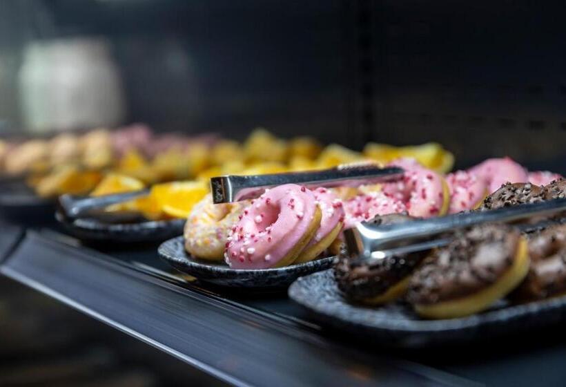 هاستل Tourist Inn One Amsterdam