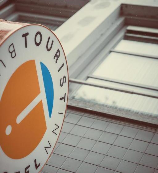 هاستل Tourist Inn One Amsterdam