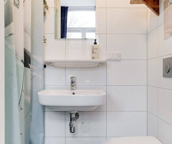 هاستل Clinkcoco