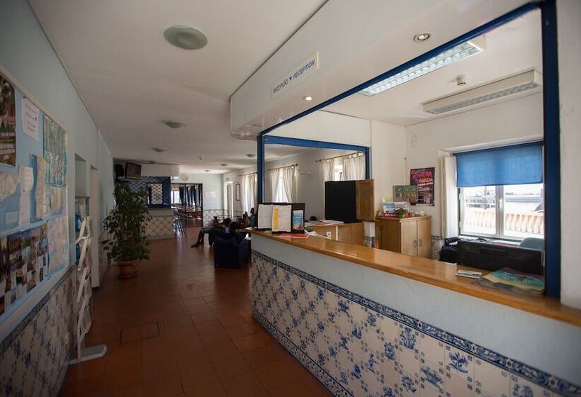 הוסטל Hi Oeiras – Pousada De Juventude