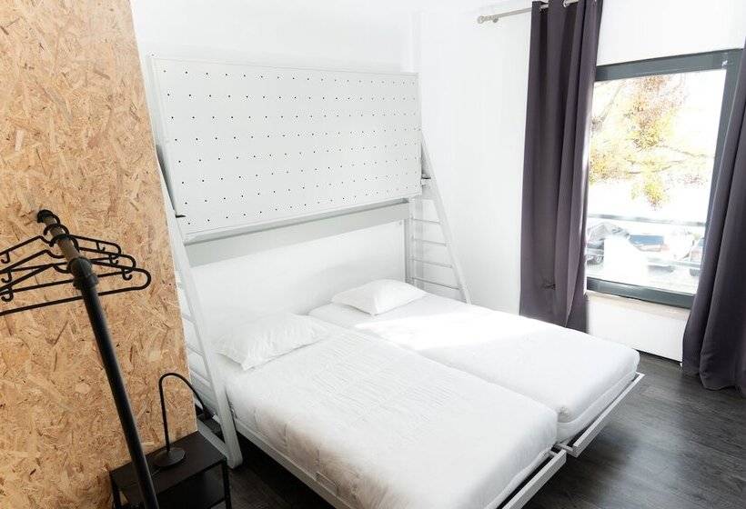 Ostello Hi Parque Das Nações – Pousada De Juventude