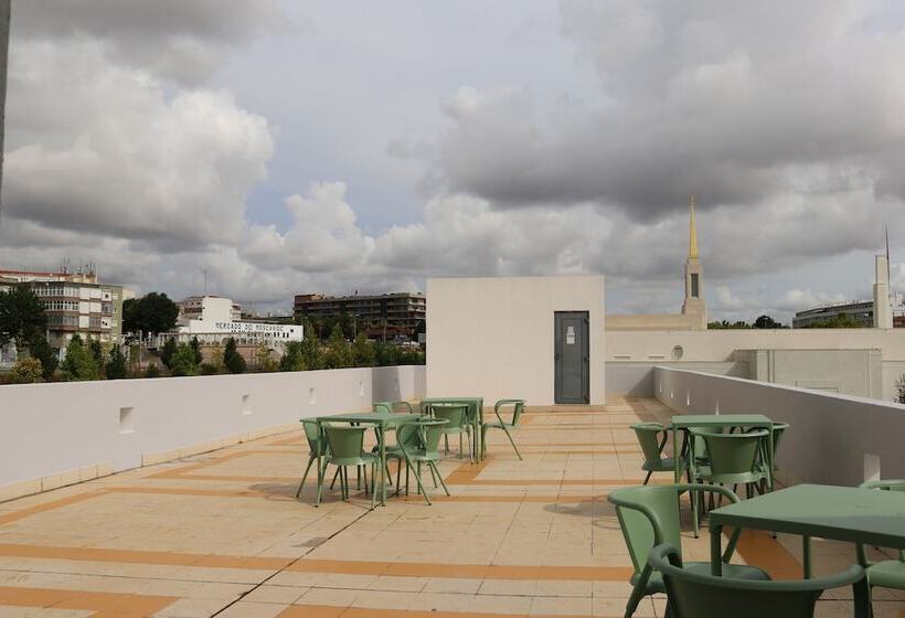 Ostello Hi Parque Das Nações – Pousada De Juventude