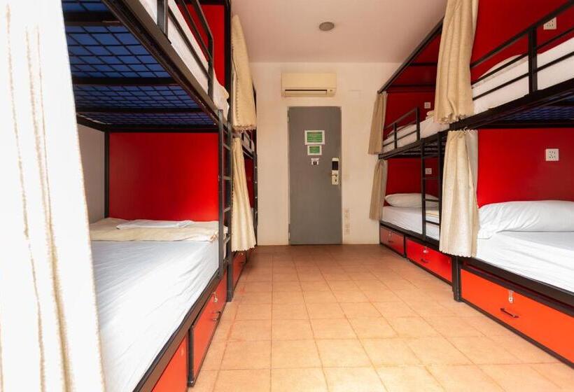 هاستل Mambo Tango