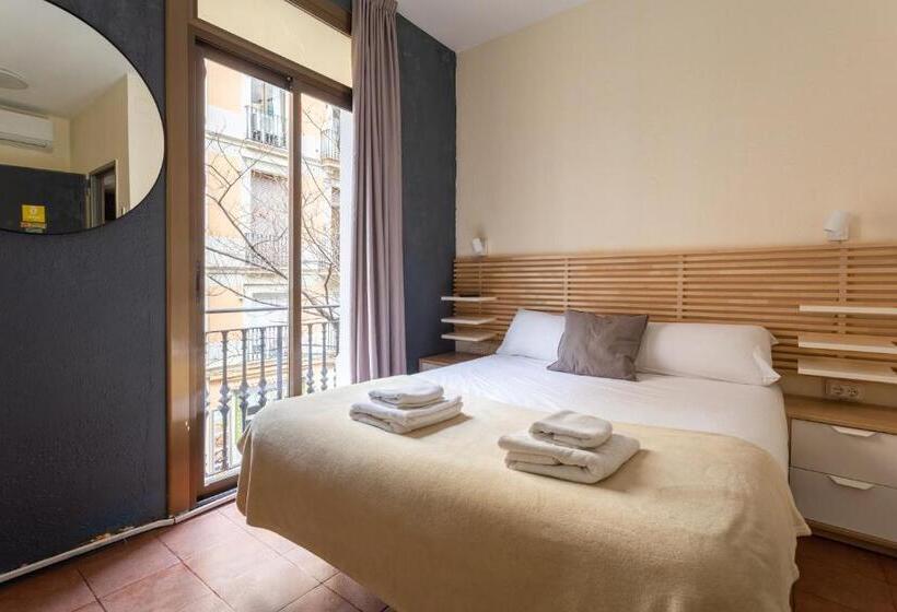 هاستل Mambo Tango