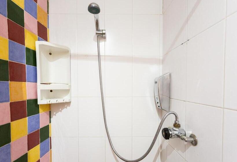 هاستل Mambo Tango