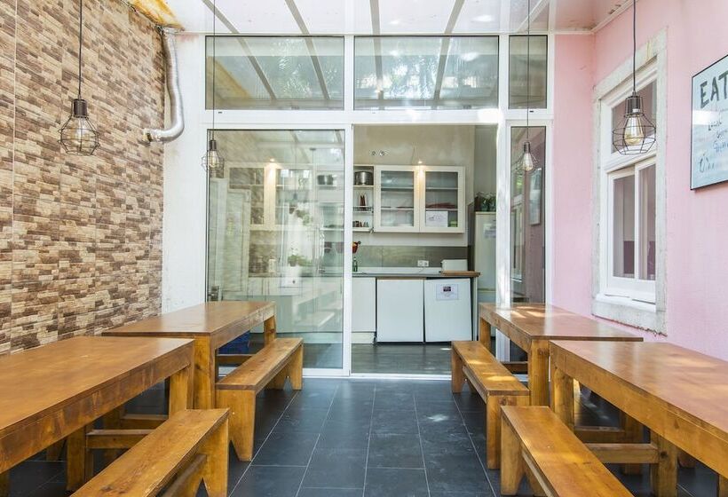 هاستل Safestay Lisbon Bairro Alto