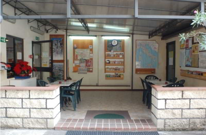 هاستل Youth Firenze 2000