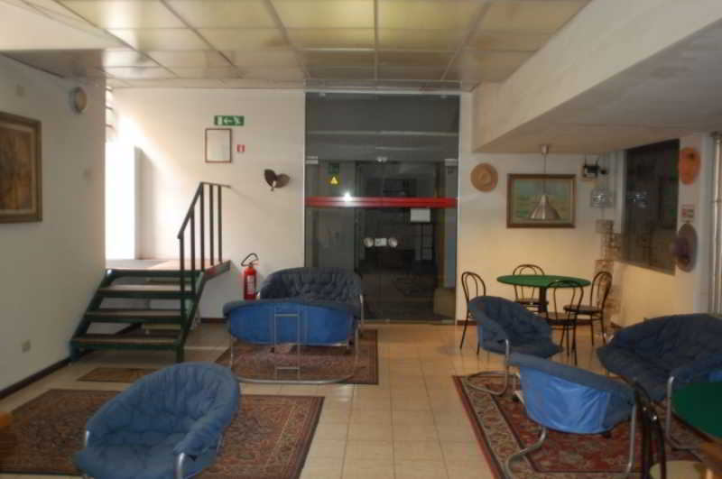 هاستل Youth Firenze 2000