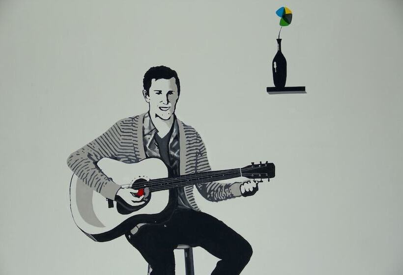 Alternative Creative Youth Hostel Barcelona