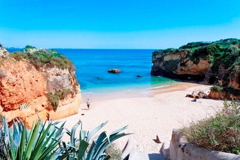 Bed and Breakfast Flow House Guesthouse & Surf Kite Surf School