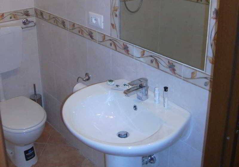 تختخواب و صبحانه La Corte Dei Principi  Residenza D Epoca