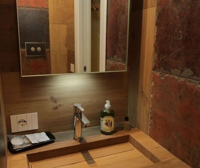 تختخواب و صبحانه Michele Guest House