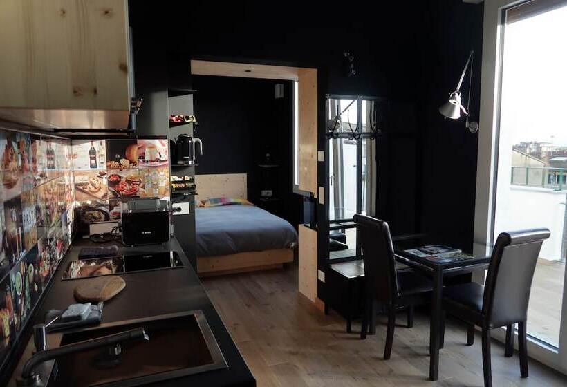 تختخواب و صبحانه Michele Guest House