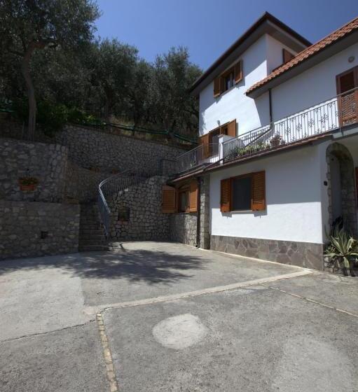 Bed And Breakfast Sunflower