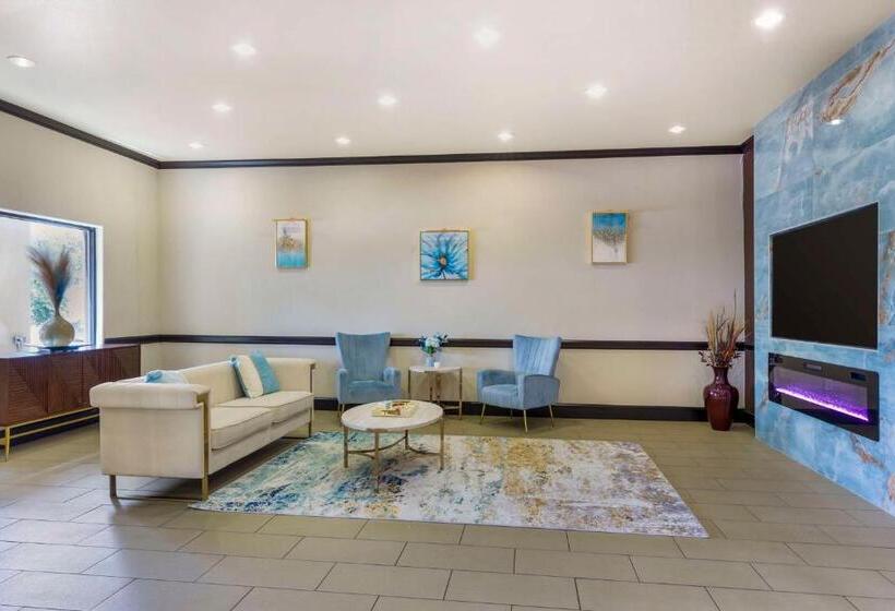 Best Western Plus Texoma Hotel & Suites