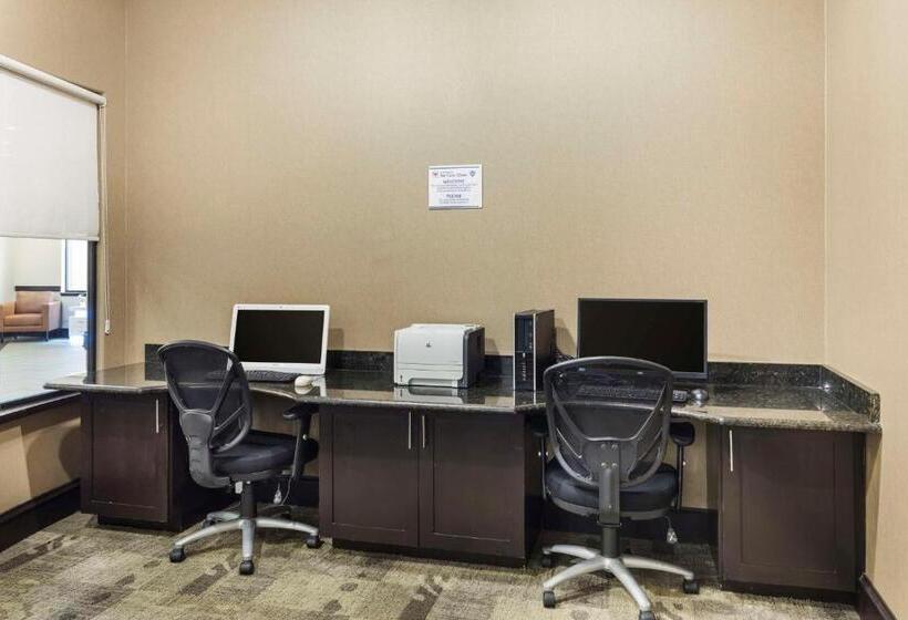 Best Western Plus Texoma Hotel & Suites