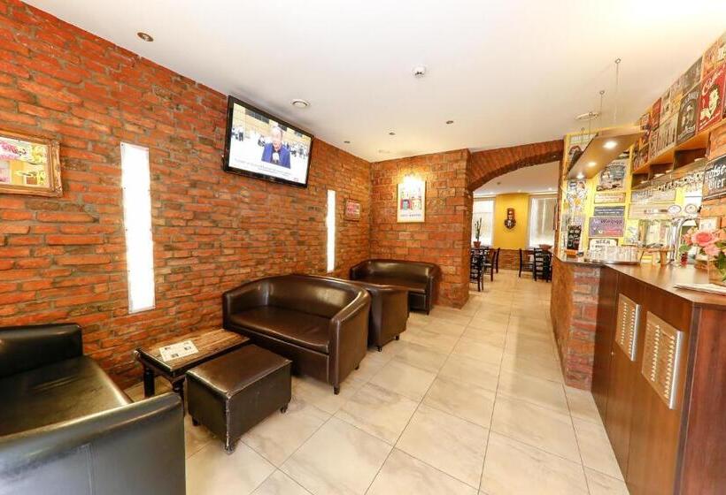 Do Step Inn Home   Hotel & Hostel