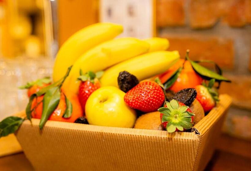 Do Step Inn Home   Hotel & Hostel