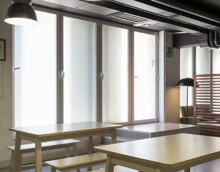 Ganbara Hostel   Self Check In