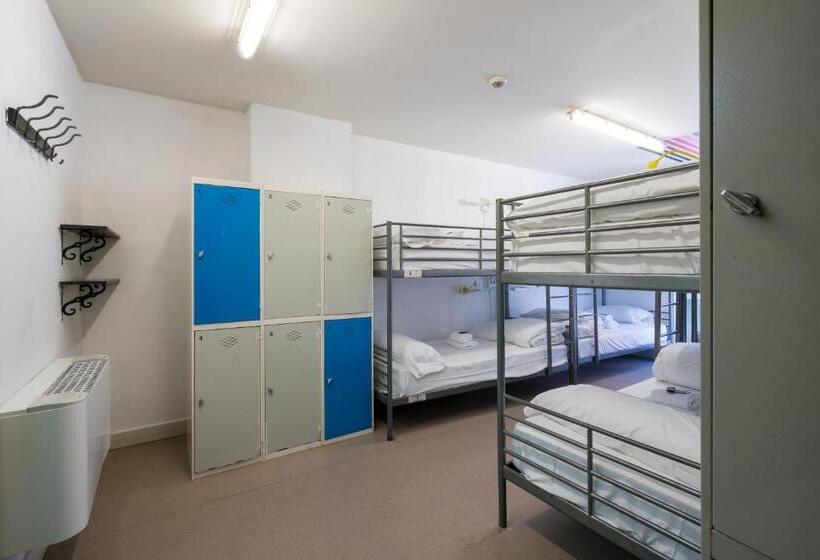 Ganbara Hostel   Self Check In