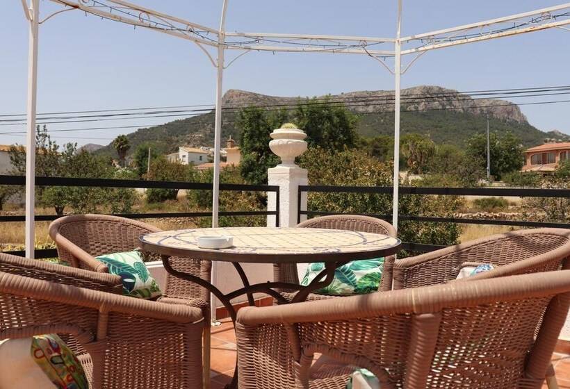 Hostal La Paloma Ii   Hotel Calpe Grupo